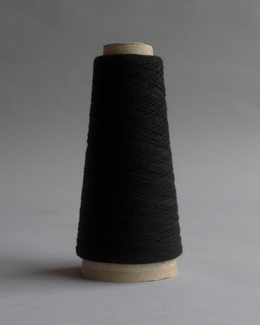 JAPANESE WOOL YARN - BLACK NOIR