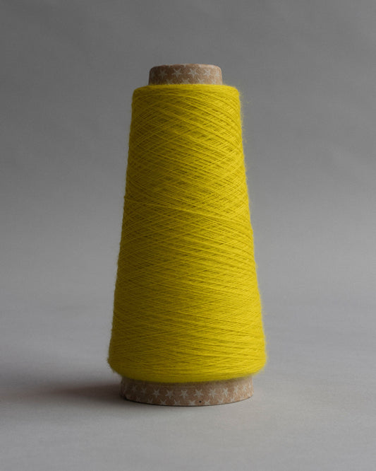 JAPANESE WOOL YARN - CHARTREUSE