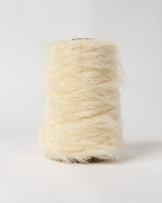 FAUX FUR YARN - CREAM