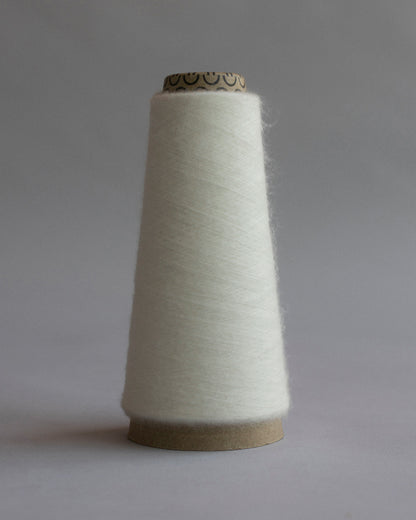 BRUSHED CASHMERE WOOL YARN - BLANC