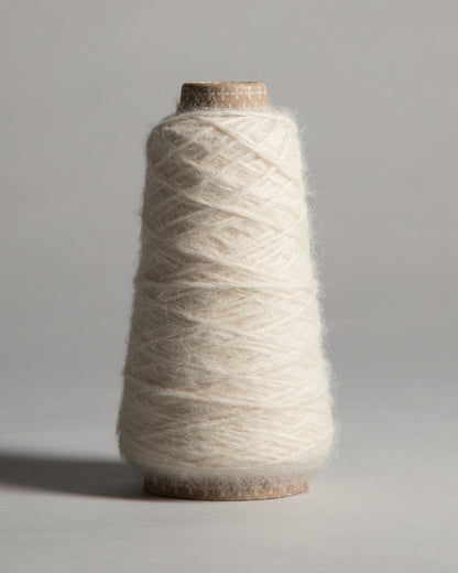 NATURAL ALPACA YARN - WIRA